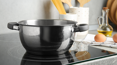 Stove and oven repair Ottawa service for ceramic glass-top and induction cooktops in Nepean, Kanata, and Barrhaven by Techman certified technicians.